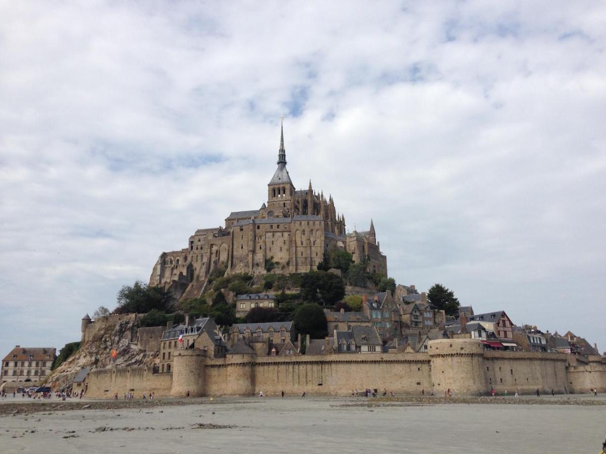 Maison D'Hotes De Charme La Rose De Ducey Pres Du Mont Saint Michel Eksteriør bilde