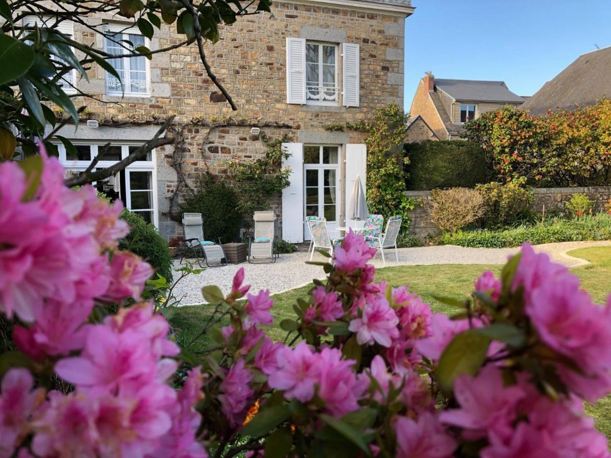 Maison D'Hotes De Charme La Rose De Ducey Pres Du Mont Saint Michel Eksteriør bilde